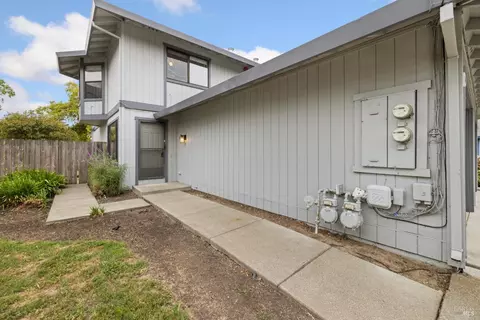 Exterior - 8307-8308 Lasalle Ave, Cotati, CA 94931 photo 4 of 14