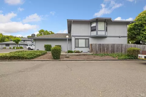 Exterior - 8307-8308 Lasalle Ave, Cotati, CA 94931 photo 9 of 14