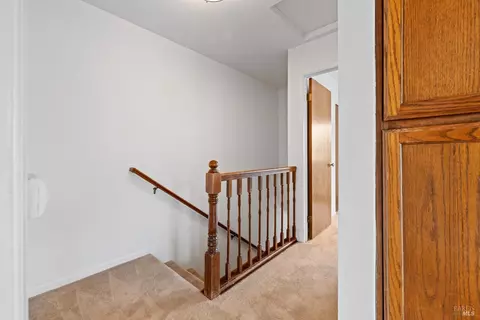 Entry Way - 8307-8308 Lasalle Ave, Cotati, CA 94931 photo 2 of 6