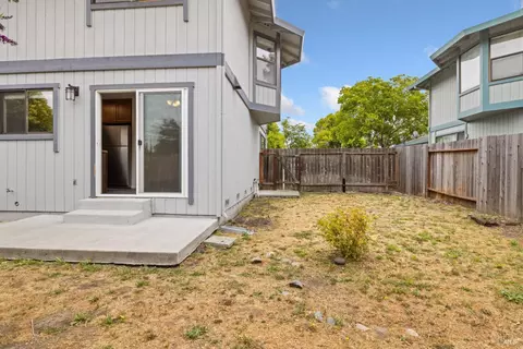 Exterior - 8307-8308 Lasalle Ave, Cotati, CA 94931 photo 8 of 14
