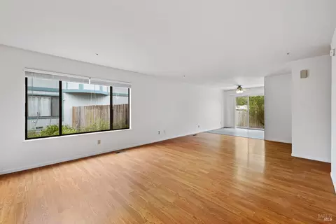 Living - 8307-8308 Lasalle Ave, Cotati, CA 94931 photo 4 of 9