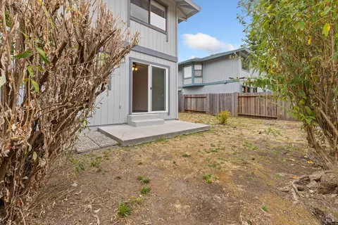 Exterior - 8307-8308 Lasalle Ave, Cotati, CA 94931 photo 5 of 14