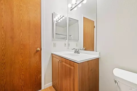 Bath - 8307-8308 Lasalle Ave, Cotati, CA 94931 photo 6 of 6