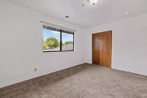 Bedroom - 8307-8308 Lasalle Ave, Cotati, CA 94931 photo 2 of 10