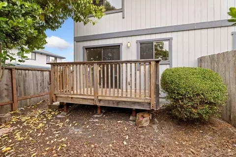 Exterior - 8307-8308 Lasalle Ave, Cotati, CA 94931 photo 12 of 14