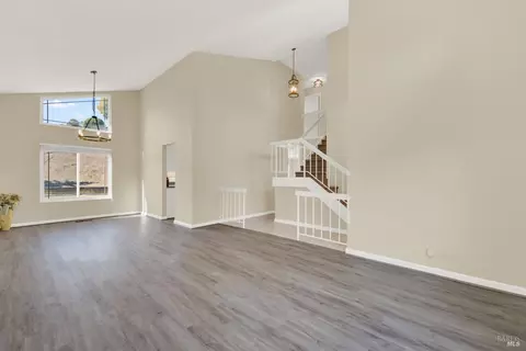 Living - 1643 Pheasant Dr, Hercules, CA 94547 photo 4 of 12