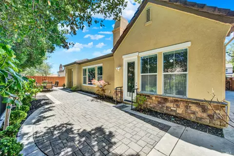 Exterior - 1240 Wildwing Ln, Vallejo, CA 94591 photo 9 of 11