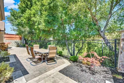 Exterior - 1240 Wildwing Ln, Vallejo, CA 94591 photo 5 of 11