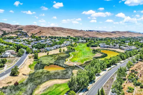 View/Area - 1240 Wildwing Ln, Vallejo, CA 94591 photo 5 of 6