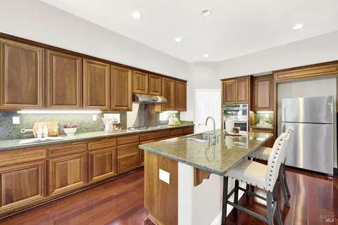 Kitchen - 1240 Wildwing Ln, Vallejo, CA 94591 photo 3 of 5