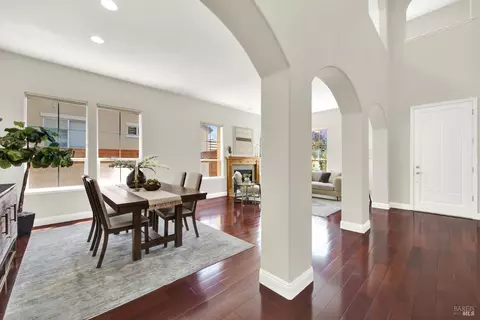 Dining - 1240 Wildwing Ln, Vallejo, CA 94591 photo 3 of 6