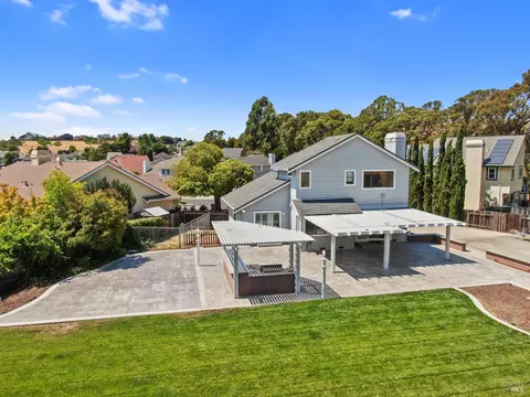 View/Area - 891 Wellfleet Dr, Vallejo, CA 94591 photo 12 of 14