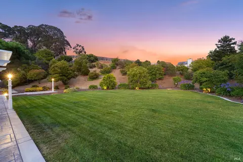 Exterior - 891 Wellfleet Dr, Vallejo, CA 94591 photo 24 of 29