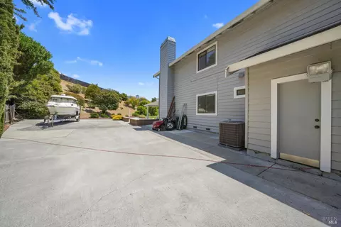 Exterior - 891 Wellfleet Dr, Vallejo, CA 94591 photo 14 of 29