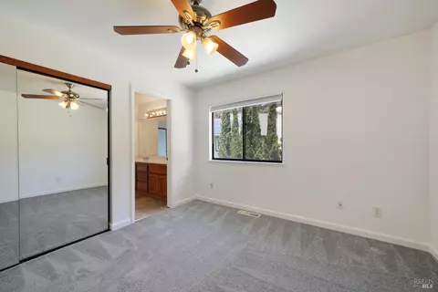 Bedroom - 891 Wellfleet Dr, Vallejo, CA 94591 photo 8 of 16