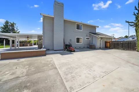Exterior - 891 Wellfleet Dr, Vallejo, CA 94591 photo 13 of 29