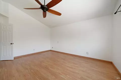 Bedroom - 891 Wellfleet Dr, Vallejo, CA 94591 photo 14 of 16
