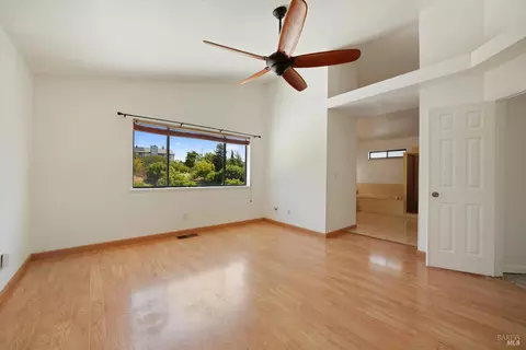 Bedroom - 891 Wellfleet Dr, Vallejo, CA 94591 photo 16 of 16