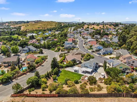 View/Area - 891 Wellfleet Dr, Vallejo, CA 94591 photo 9 of 14