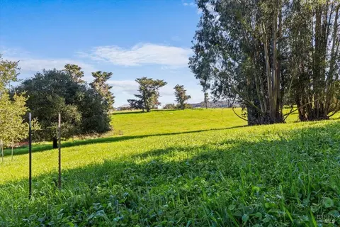 511 Fairview Ct, Petaluma, CA 94952 photo 17