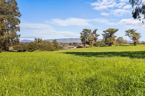 549 Fairview Ct, Petaluma, CA 94952 photo 10