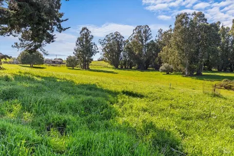 549 Fairview Ct, Petaluma, CA 94952 photo 14