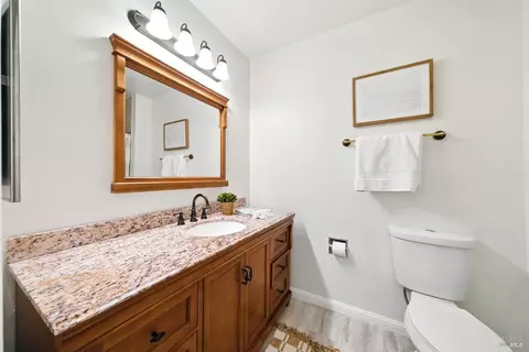 Bath - 115 Koch Rd, Corte Madera, CA 94925 photo 1 of 4