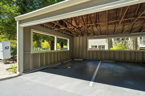 Exterior - 115 Koch Rd, Corte Madera, CA 94925 photo 8 of 8