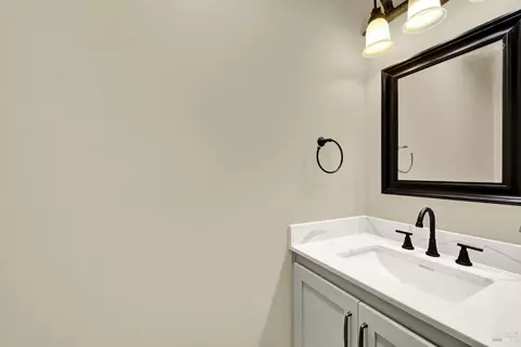 Bath - 681 Hillside Dr, Fairfield, CA 94533 photo 10 of 12