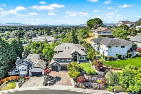 View/Area - 681 Hillside Dr, Fairfield, CA 94533 photo 2 of 5