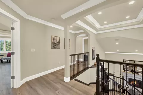 Entry Way - 681 Hillside Dr, Fairfield, CA 94533 photo 7 of 10