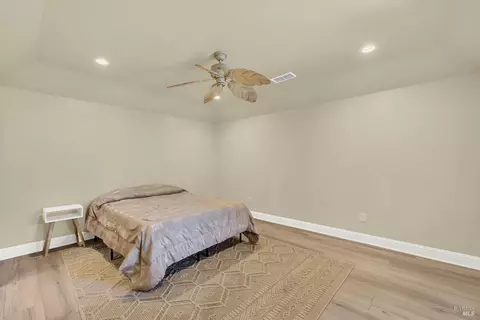 Bedroom - 681 Hillside Dr, Fairfield, CA 94533 photo 9 of 11