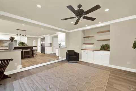 Living - 681 Hillside Dr, Fairfield, CA 94533 photo 3 of 3