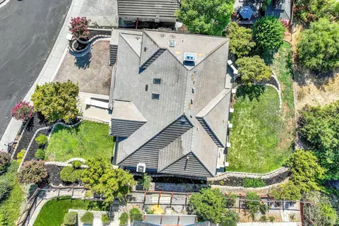 View/Area - 681 Hillside Dr, Fairfield, CA 94533 photo 5 of 5