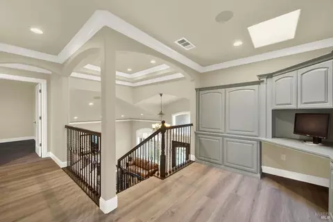Entry Way - 681 Hillside Dr, Fairfield, CA 94533 photo 6 of 10