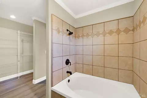 Bath - 681 Hillside Dr, Fairfield, CA 94533 photo 3 of 12