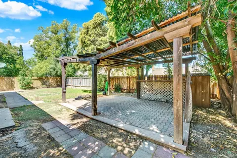 640 Berkshire Dr, Dixon, CA 95620 photo 50