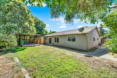 640 Berkshire Dr, Dixon, CA 95620 photo 48
