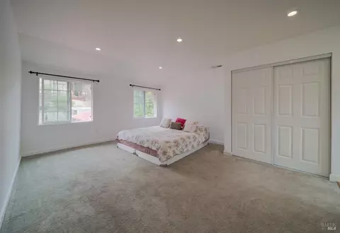 Bedroom - 128 Newcastle Dr, Vallejo, CA 94591 photo 7 of 11