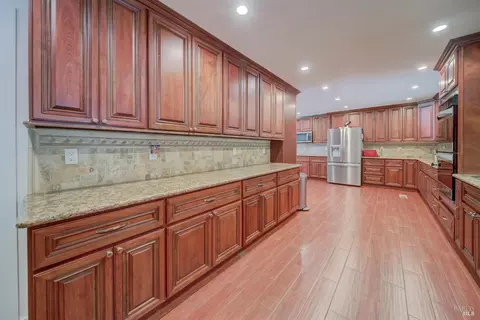 Kitchen - 128 Newcastle Dr, Vallejo, CA 94591 photo 2 of 4