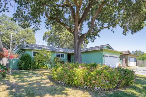3042 Beecham St, Napa, CA 94558
