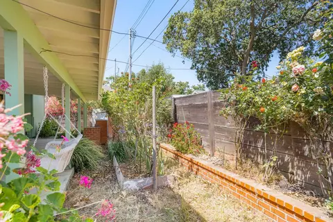 Exterior - 3042 Beecham St, Napa, CA 94558 photo 7 of 9