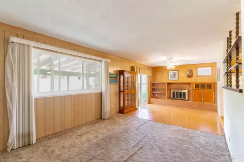 Living - 3042 Beecham St, Napa, CA 94558 photo 2 of 4