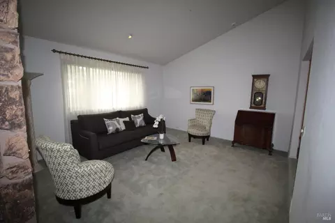 1588 Vervais Ave, Vallejo, CA 94591 photo 6
