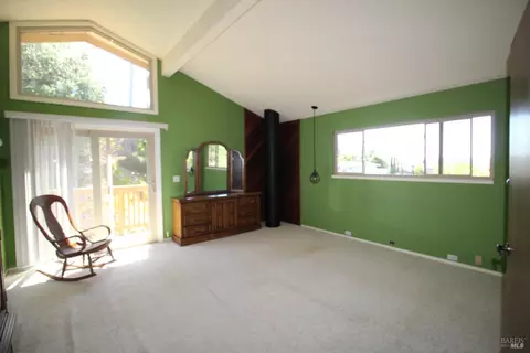 1588 Vervais Ave, Vallejo, CA 94591 photo 20