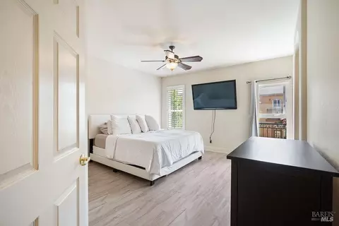 Bedroom - 7409 Imperial Ct, Vallejo, CA 94591 photo 3 of 6