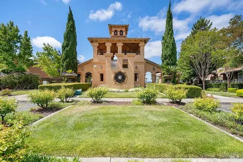 Exterior - 7409 Imperial Ct, Vallejo, CA 94591 photo 6 of 8