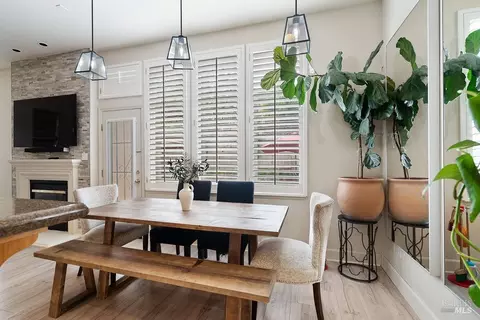 Dining - 7409 Imperial Ct, Vallejo, CA 94591 photo 2 of 2