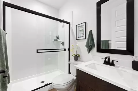 Bath - 2415 Waterside Dr, Fairfield, CA 94533 photo 1 of 5