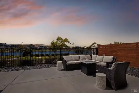 Exterior - 2415 Waterside Dr, Fairfield, CA 94533 photo 9 of 10